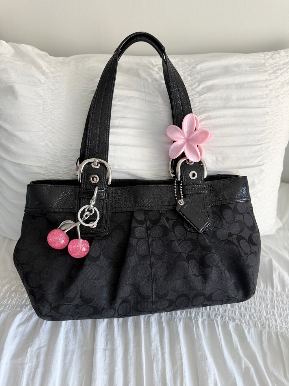 Vintage Coach Black Optic Canvas   Pleated Soho Tote Bag (medium)